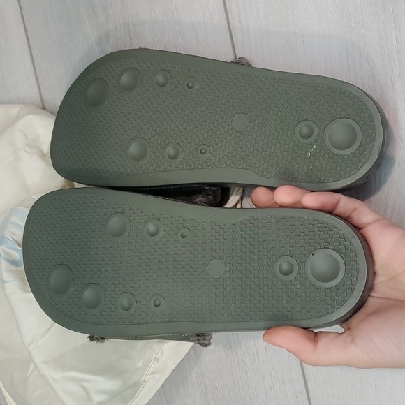 NEW Johnny Was Calme Womens Camo Space Slide Sandals Flip Flop shoes sz 8M - Picture 7 of 8